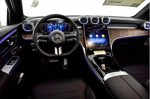2025 Mercedes-Benz GLC 350e Base