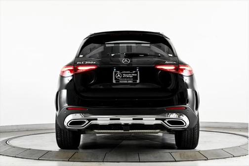 2025 Mercedes-Benz GLC 350e Base