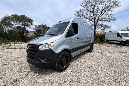 2025 Mercedes-Benz Sprinter 2500 Standard Roof