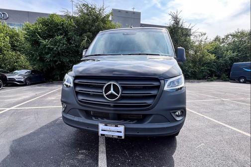 2024 Mercedes-Benz Sprinter 2500 Standard Roof