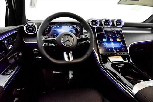 2025 Mercedes-Benz GLC 350e Base