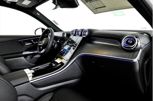 2025 Mercedes-Benz GLC 350e Base