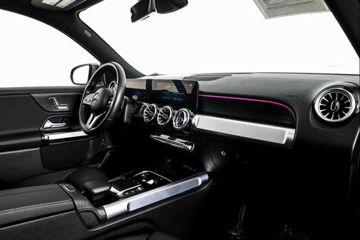2023 Mercedes-Benz EQB 300 4MATIC