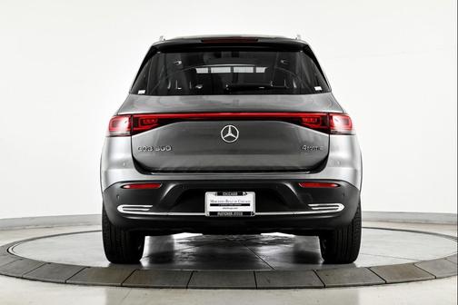 2023 Mercedes-Benz EQB 300 4MATIC