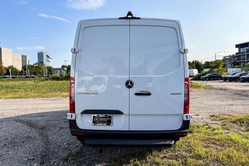 2025 Mercedes-Benz Sprinter 2500 Standard Roof