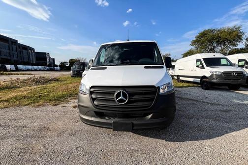 2025 Mercedes-Benz Sprinter 2500 Standard Roof