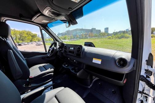 2025 Mercedes-Benz Sprinter 3500 High Roof