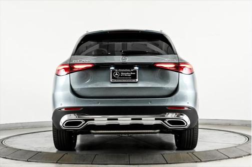 2025 Mercedes-Benz GLC 300 4MATIC