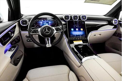 2025 Mercedes-Benz GLC 300 4MATIC