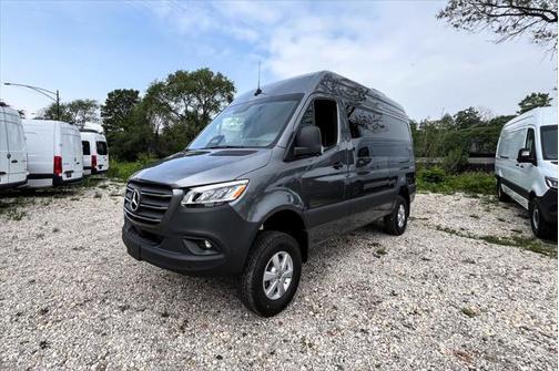 2025 Mercedes-Benz Sprinter 2500 Standard Roof