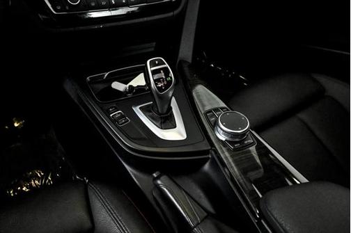 2018 BMW 330 xDrive