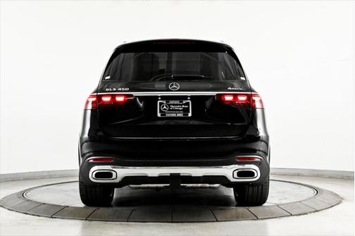 2025 Mercedes-Benz GLS 450 4MATIC
