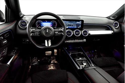 2025 Mercedes-Benz GLB 250 4MATIC
