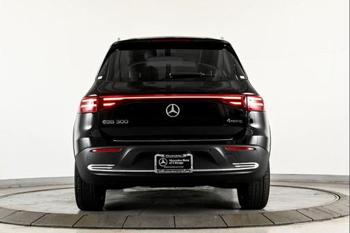 2025 Mercedes-Benz EQB 300 4MATIC