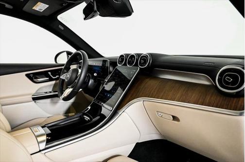 2024 Mercedes-Benz GLC 300 4MATIC