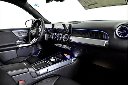 2025 Mercedes-Benz GLB 250 4MATIC