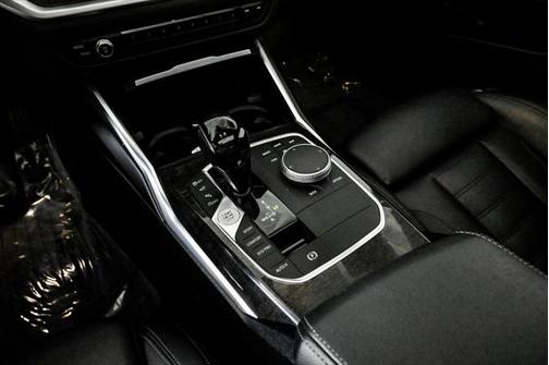 2019 BMW 330 xDrive