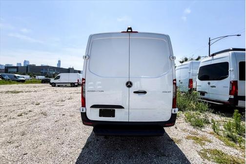 2025 Mercedes-Benz Sprinter 2500 Standard Roof