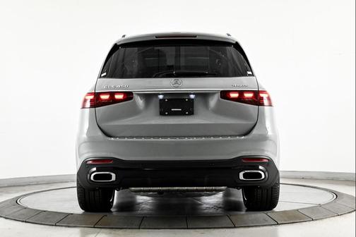 2026 Mercedes-Benz GLS 450 4MATIC