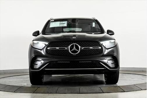 2025 Mercedes-Benz GLC 350e Base
