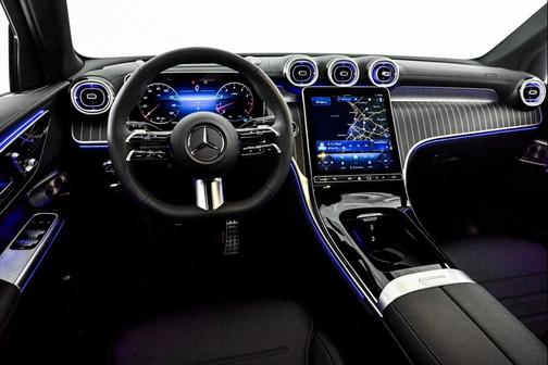 2025 Mercedes-Benz GLC 300 4MATIC