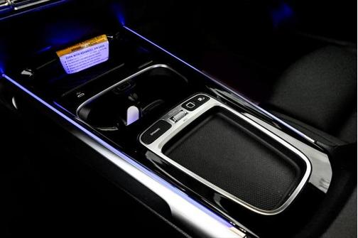 2025 Mercedes-Benz GLB 250 4MATIC
