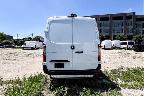 2025 Mercedes-Benz Sprinter 2500 Standard Roof