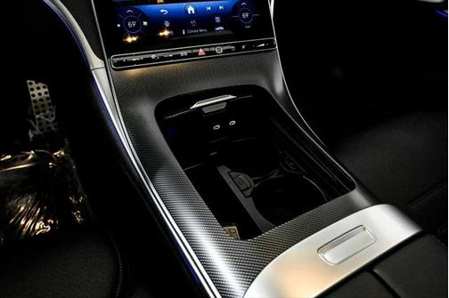 2025 Mercedes-Benz C-Class C 300 Exclusive/Night/AMG/Pano Roof/DISTRONIC