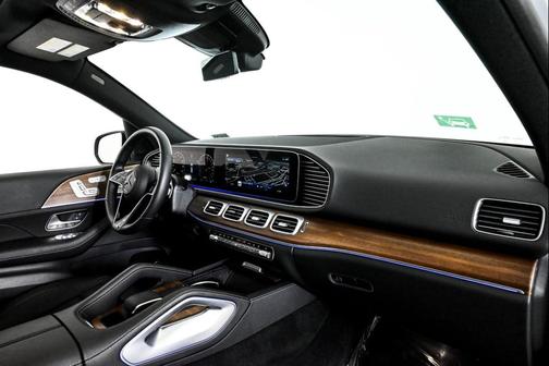 2025 Mercedes-Benz GLE 450e 4MATIC