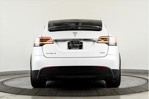 2019 Tesla Model X 100D