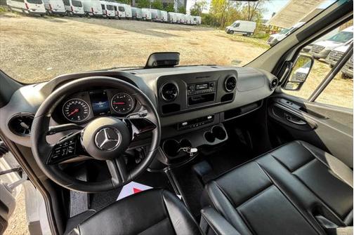 2025 Mercedes-Benz Sprinter 2500 High Roof