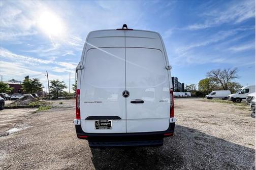 2025 Mercedes-Benz Sprinter 2500 High Roof