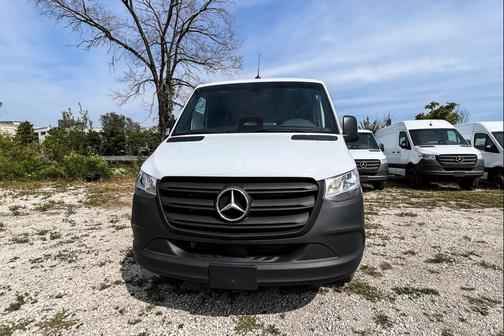 2025 Mercedes-Benz Sprinter 2500 Standard Roof