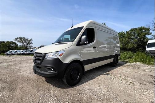 2025 Mercedes-Benz Sprinter 2500 Standard Roof