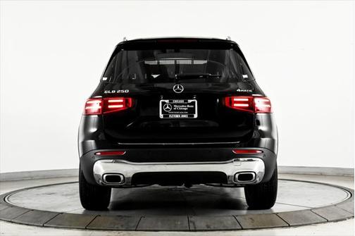 2024 Mercedes-Benz GLB 250 4MATIC