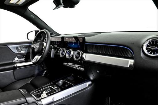 2024 Mercedes-Benz GLB 250 4MATIC