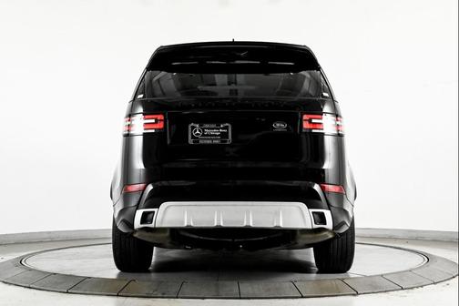 2020 Land Rover Discovery Landmark Edition