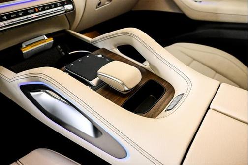 2025 Mercedes-Benz GLE 450e 4MATIC