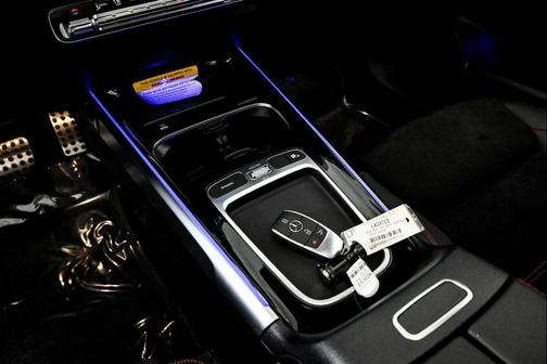 2025 Mercedes-Benz GLB 250 4MATIC