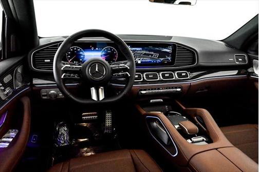 2025 Mercedes-Benz GLS 450 4MATIC