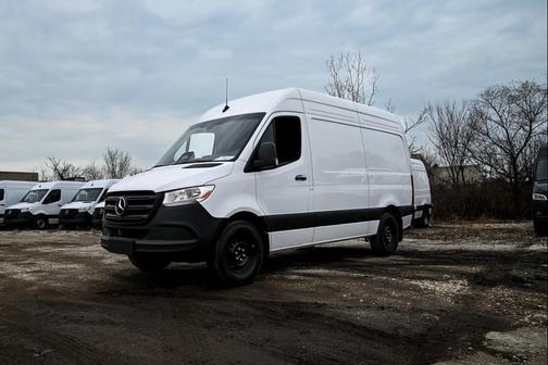2025 Mercedes-Benz Sprinter 2500 Standard Roof