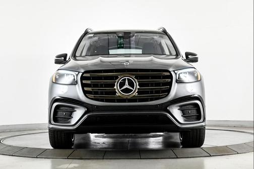 2026 Mercedes-Benz GLS 450 4MATIC