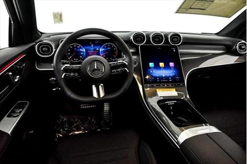 2025 Mercedes-Benz GLC 300 4MATIC
