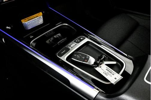 2025 Mercedes-Benz GLB 250 4MATIC
