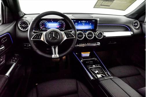2025 Mercedes-Benz GLB 250 4MATIC