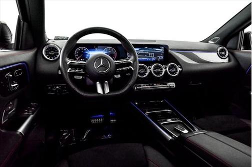 2025 Mercedes-Benz GLA 250 4MATIC