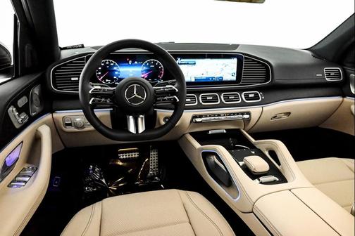 2025 Mercedes-Benz GLS 450 4MATIC