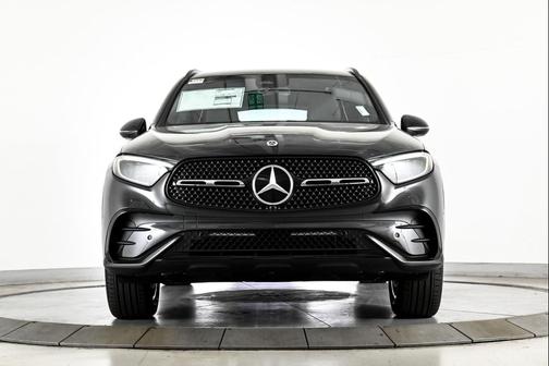 2026 Mercedes-Benz GLC 300 4MATIC