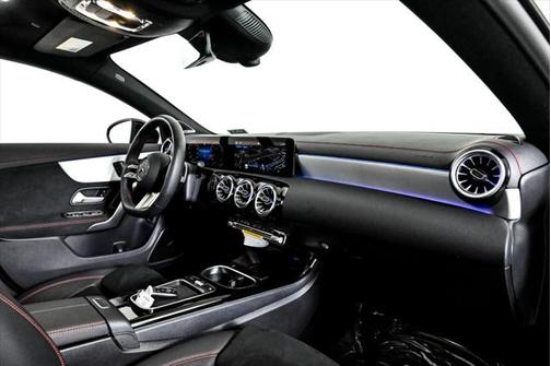2025 Mercedes-Benz CLA 250 4MATIC