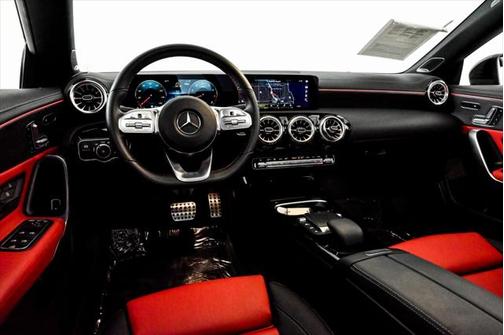 2022 Mercedes-Benz CLA 250 4MATIC